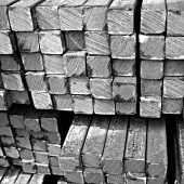 Квадрат стальной 25х25 мм Квадрат стальной 25х25 мм