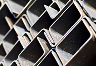 Гнутый швеллер: характеристики, ГОСТ, сортамент Гнутый швеллер: характеристики, ГОСТ, сортамент