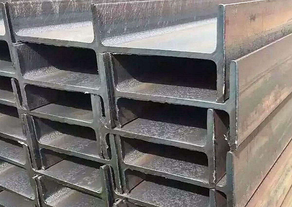 Расчет двутавровых балок Расчет двутавровых балок