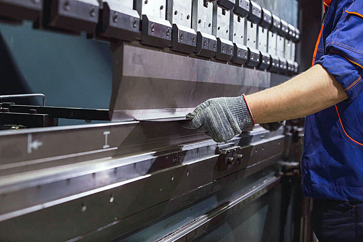 Гильотинная резка металла Гильотинная резка металла