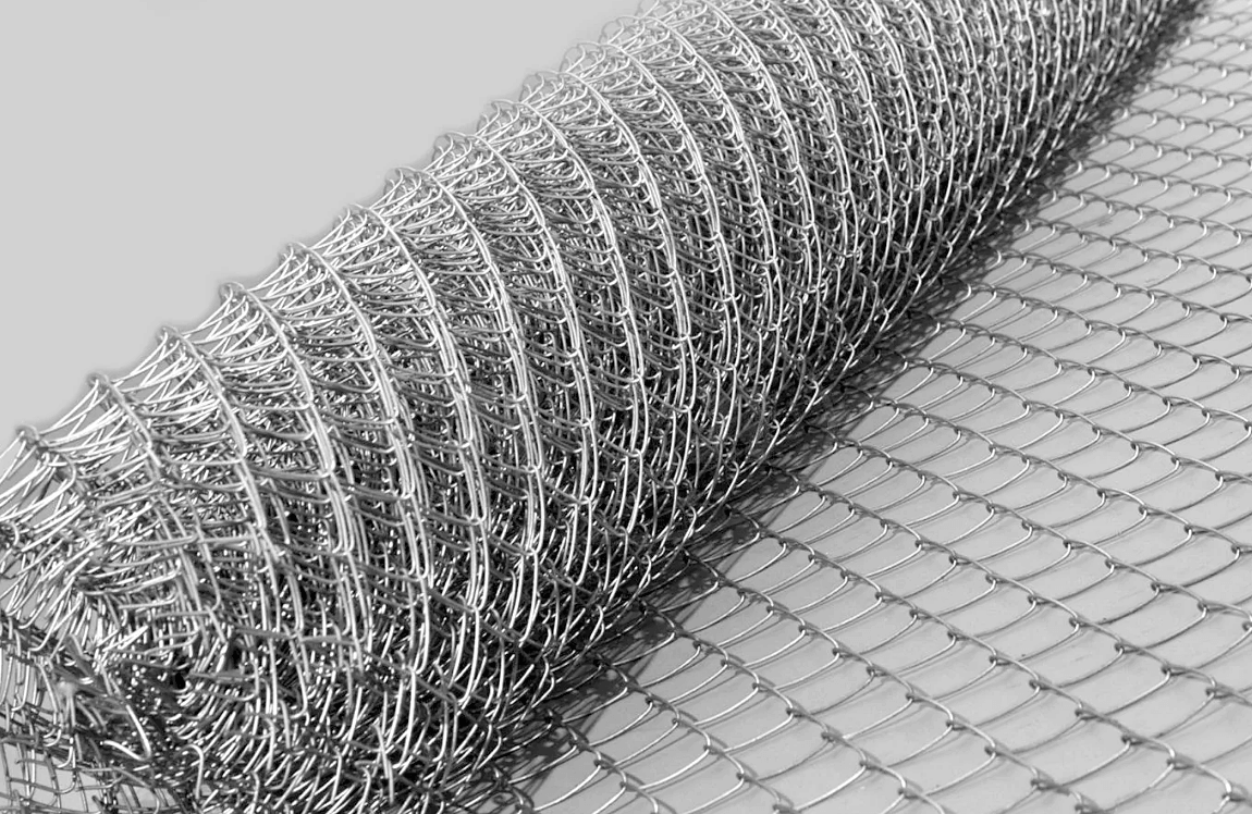 Как выбрать сетку рабицу: виды, характеристики, размеры, применение