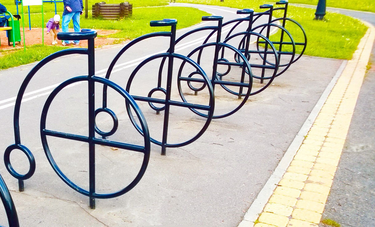 Велопарковка – уличная скульптура